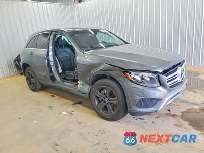 Czwarte zdjęcie samochodu z boku: 2018 MERCEDES-BENZ GLC 300 VIN:WDC0G4JB3JV041322 - miniatura