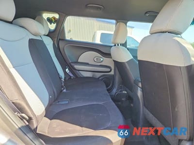Zdjęcie 11 z 13 samochodu: 2015 KIA SOUL BASE VIN:KNDJN2A24F7207783 - miniatura