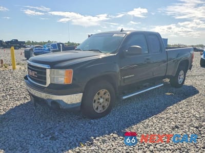 2008 GMC SIERRA K1500 2GTEK190081215497 - główne zdjęcie licytacji z USA - miniatura