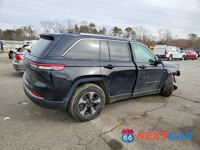 Trzecie zdjęcie samochodu z tyłu: 2024 JEEP GRAND CHEROKEE LIMITED 4XE VIN:1C4RJYB6XRC710958 - miniatura