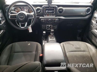 Zdjęcie 8 z 12 samochodu: 2018 JEEP WRANGLER UNLIMITED SAHARA VIN:1C4HJXEGXJW200462 - miniatura
