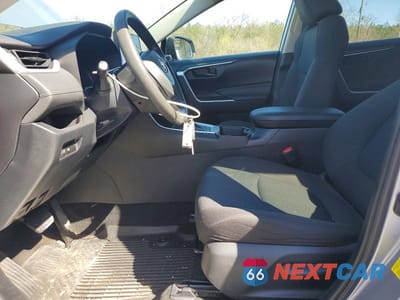 Zdjęcie 7 z 11 samochodu: 2023 TOYOTA RAV4 LE VIN:2T3H1RFV4PC240635 - miniatura