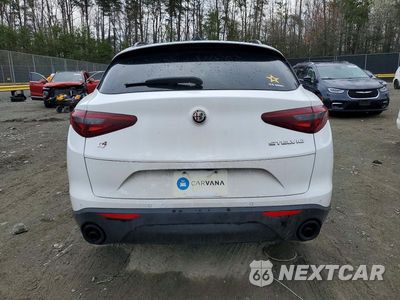 Zdjęcie 6 z 13 samochodu: 2023 ALFA ROMEO STELVIO SPRINT VIN:ZASPAKAN5P7D58169 - miniatura