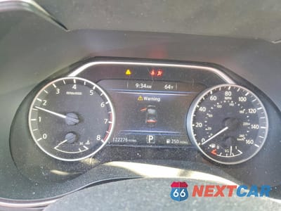 Zdjęcie 9 z 12 samochodu: 2017 NISSAN MAXIMA 3.5 SV VIN:1N4AA6AP3HC393301 - miniatura