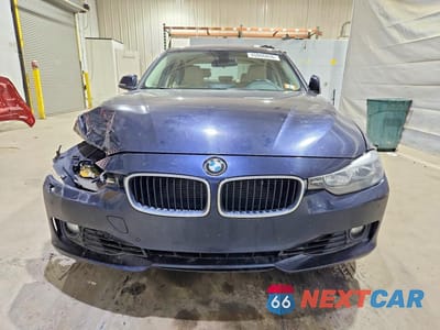 Piąte zdjęcie samochodu w środku: 2013 BMW 328 XI SULEV VIN:WBA3B5G50DNS01120 - miniatura