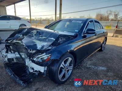 2019 MERCEDES-BENZ E 300 WDDZF4JB5KA563450 - główne zdjęcie licytacji z USA - miniatura