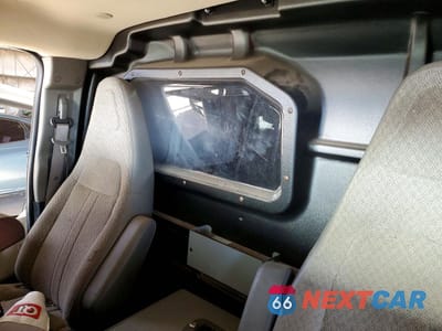 Zdjęcie 10 z 13 samochodu: 2024 CHEVROLET EXPRESS G3500 VIN:1GCZGHFP6R1282951 - miniatura