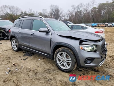 Czwarte zdjęcie samochodu z boku: 2023 MERCEDES-BENZ GLB 250 4MATIC VIN:W1N4M4HB1PW335321 - miniatura