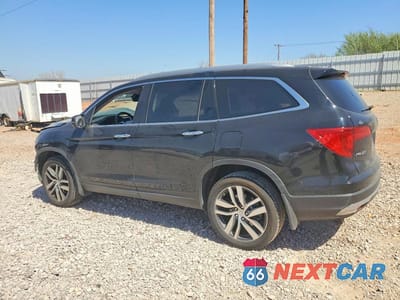 Drugie zdjęcie samochodu z przodu: 2018 HONDA PILOT ELITE VIN:5FNYF6H07JB003229 - miniatura