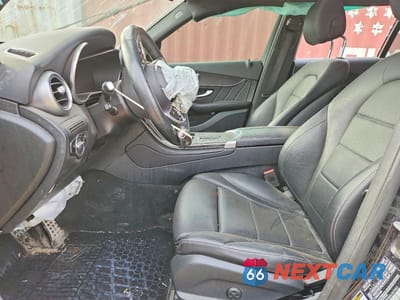 Zdjęcie 7 z 12 samochodu: 2021 MERCEDES-BENZ GLC 300 4MATIC VIN:W1N0G8EB4MV307953 - miniatura
