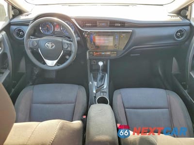 Zdjęcie 8 z 11 samochodu: 2017 TOYOTA COROLLA LE VIN:5YFBURHE0HP631365 - miniatura