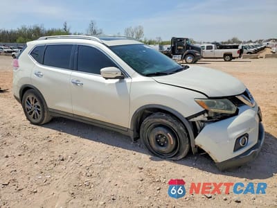 Czwarte zdjęcie samochodu z boku: 2015 NISSAN ROGUE SL VIN:5N1AT2MV2FC901225 - miniatura