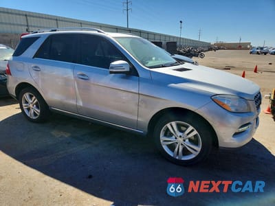 Czwarte zdjęcie samochodu z boku: 2012 MERCEDES-BENZ ML 350 4MATIC VIN:4JGDA5HB1CA036064 - miniatura