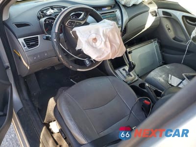 Zdjęcie 8 z 12 samochodu: 2013 HYUNDAI ELANTRA LIMITED VIN:5NPDH4AE6DH273156 - miniatura