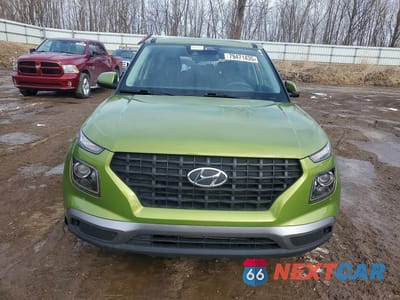 Piąte zdjęcie samochodu w środku: 2022 HYUNDAI VENUE SE VIN:KMHRB8A34NU149385 - miniatura