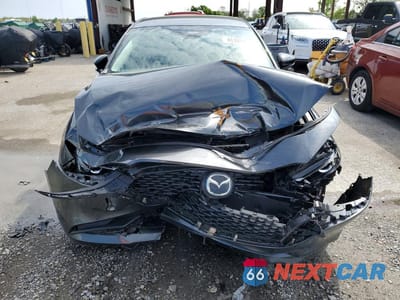Piąte zdjęcie samochodu w środku: 2025 MAZDA 3 SELECT SPORT VIN:3MZBPABM7SM465611 - miniatura