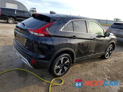 Trzecie zdjęcie samochodu z tyłu: 2025 MITSUBISHI ECLIPSE CROSS SE VIN:JA4ATWAA2SZ022466 - miniatura