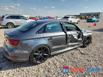 Trzecie zdjęcie samochodu z tyłu: 2017 AUDI S3 PREMIUM PLUS VIN:WAUB1GFFXH1057707 - miniatura