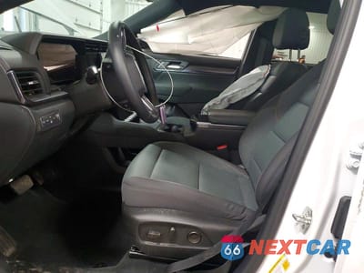 Zdjęcie 7 z 13 samochodu: 2026 GMC TERRAIN AT4 VIN:3GKALYEG4TL116068 - miniatura