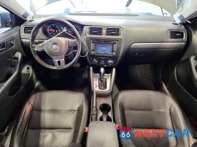 Zdjęcie 8 z 11 samochodu: 2014 VOLKSWAGEN JETTA TDI VIN:3VWLL7AJ8EM430784 - miniatura