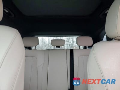 Zdjęcie 10 z 13 samochodu: 2025 MERCEDES-BENZ GLA 250 4MATIC VIN:W1N4N4HB2SJ641429 - miniatura
