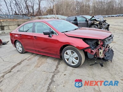 Czwarte zdjęcie samochodu z boku: 2017 SUBARU LEGACY 2.5I VIN:4S3BNAA67H3011137 - miniatura