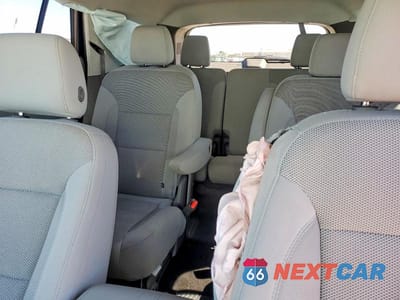 Zdjęcie 10 z 13 samochodu: 2019 CHEVROLET TRAVERSE LT VIN:1GNERGKW0KJ262014 - miniatura