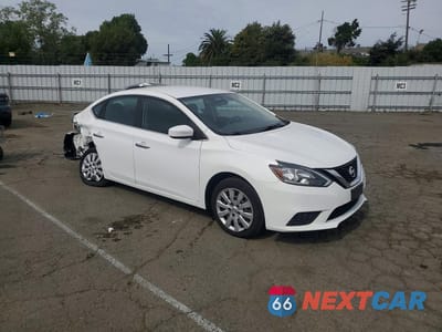 Czwarte zdjęcie samochodu z boku: 2019 NISSAN SENTRA S VIN:3N1AB7AP6KY372926 - miniatura