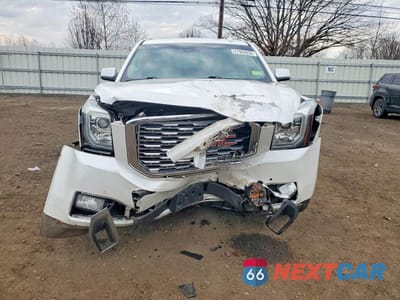 Piąte zdjęcie samochodu w środku: 2019 GMC YUKON DENALI VIN:1GKS2CKJ9KR328725 - miniatura