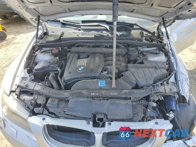 Zdjęcie 11 z 11 samochodu: 2009 BMW 328 XI SULEV VIN:WBAPK53509A643255 - miniatura