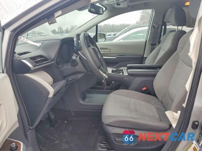 Zdjęcie 7 z 12 samochodu: 2023 TOYOTA SIENNA LE 8-PASSENGER VIN:5TDBRKEC3PS173516 - miniatura