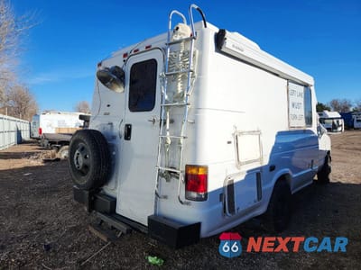 Czwarte zdjęcie samochodu z boku: 1997 FORD ECONOLINE E350 CUTAWAY VAN VIN:1FDKE30S1VHA76327 - miniatura