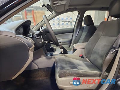 Zdjęcie 7 z 13 samochodu: 2009 HONDA ACCORD EX VIN:1HGCP26779A806810 - miniatura