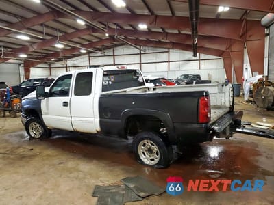 Drugie zdjęcie samochodu z przodu: 2003 GMC NEW SIERRA K2500 VIN:1GTGK29U23Z221724 - miniatura