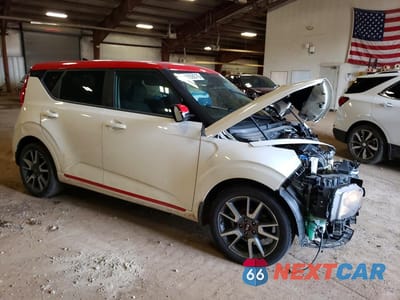 Czwarte zdjęcie samochodu z boku: 2020 KIA SOUL GT-LINE VIN:KNDJ63AU4L7030314 - miniatura