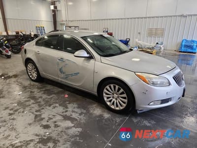 Czwarte zdjęcie samochodu z boku: 2011 BUICK REGAL VIN:2G4GN5EC0B9175885 - miniatura