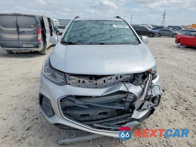 Piąte zdjęcie samochodu w środku: 2021 CHEVROLET TRAX 1LT VIN:KL7CJPSB8MB326590 - miniatura