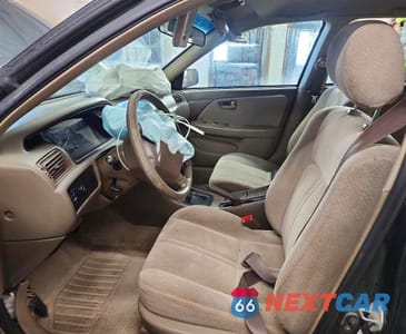 Zdjęcie 7 z 12 samochodu: 2001 TOYOTA CAMRY LE VIN:4T1BG22K91U819903 - miniatura