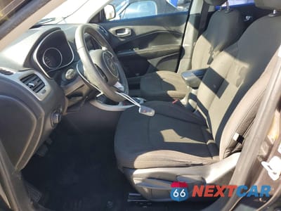 Zdjęcie 7 z 13 samochodu: 2021 JEEP COMPASS SPORT VIN:3C4NJCAB3MT518598 - miniatura