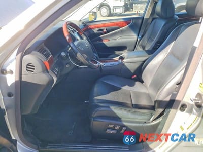 Zdjęcie 7 z 11 samochodu: 2007 LEXUS LS 460 L VIN:JTHGL46F575007000 - miniatura