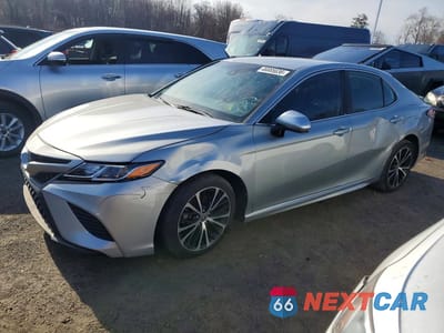 2020 TOYOTA CAMRY SE 4T1G11AK1LU953844 - główne zdjęcie licytacji z USA - miniatura