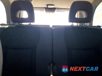 Zdjęcie 10 z 13 samochodu: 2001 TOYOTA RAV4 BASE VIN:JTEGH20V910028908 - miniatura