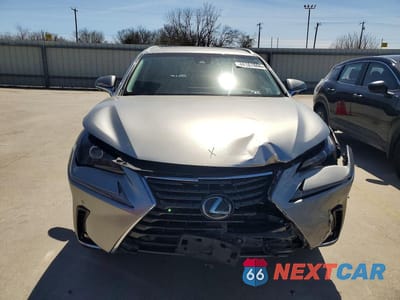Piąte zdjęcie samochodu w środku: 2019 LEXUS NX 300 BASE VIN:JTJYARBZ4K2155753 - miniatura