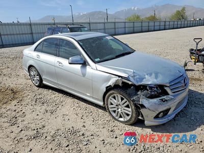 Czwarte zdjęcie samochodu z boku: 2008 MERCEDES-BENZ C 300 4MATIC VIN:WDDGF81XX8F104176 - miniatura