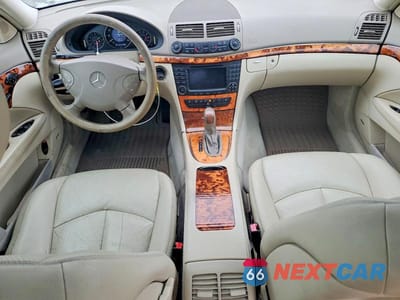 Zdjęcie 8 z 11 samochodu: 2006 MERCEDES-BENZ E 350 4MATIC VIN:WDBUF87J86X188004 - miniatura