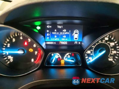Zdjęcie 9 z 13 samochodu: 2018 FORD ESCAPE SE VIN:1FMCU0GD7JUD48507 - miniatura