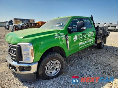 2024 FORD F350 SUPER DUTY 1FT8W3BAXREE60517 - główne zdjęcie licytacji z USA - miniatura