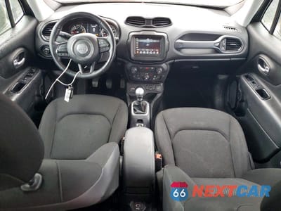 Zdjęcie 8 z 13 samochodu: 2018 JEEP RENEGADE LATITUDE VIN:ZACCJBBH1JPH32397 - miniatura