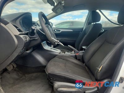 Zdjęcie 7 z 11 samochodu: 2015 NISSAN SENTRA S VIN:3N1AB7AP4FY244903 - miniatura