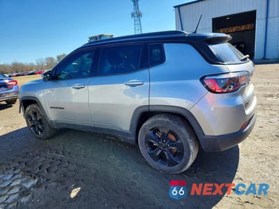 Drugie zdjęcie samochodu z przodu: 2021 JEEP COMPASS LATITUDE VIN:3C4NJDBBXMT551926 - miniatura